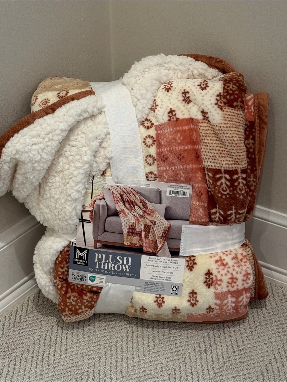 Plush Sherpa Throw Blanket - Cream & Rust